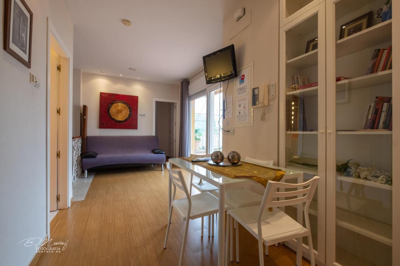 Apartamentos Merida Center Luaran gambar